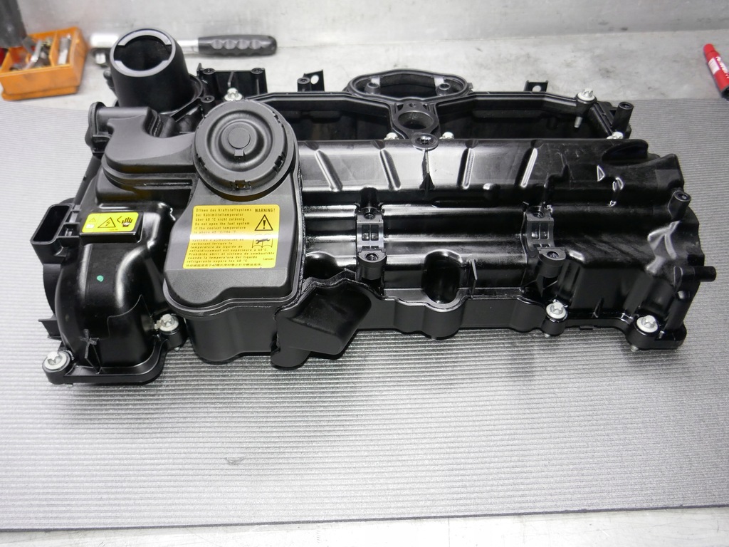 фото №8, Bmw e84 e89 f07 f10 f15 крышка клапанов 7588412