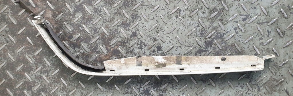 фото №2, Молдинг pod фара правий перед mercedes c180