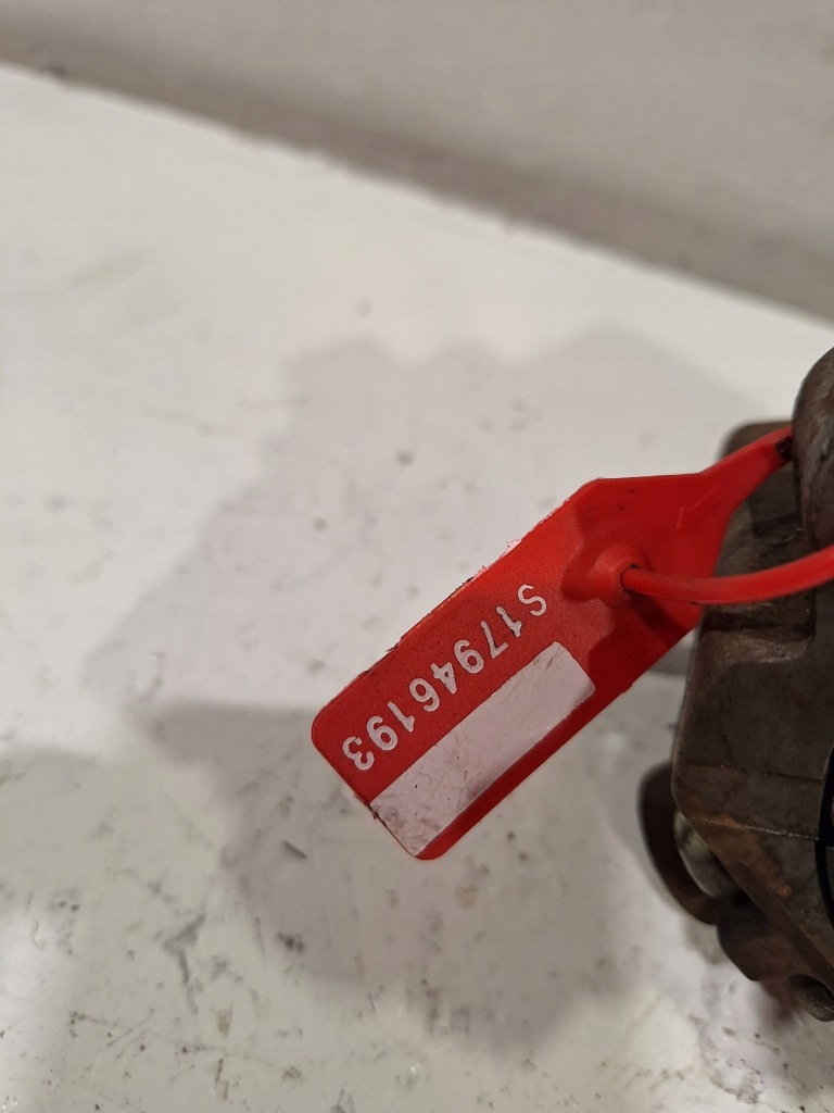 Насос упорскування bosch 0445010170 renault koleos 2.0 dci 08- Зі Шроту