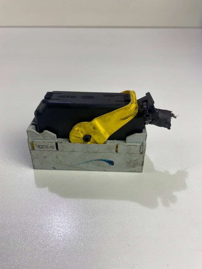 фото №4, Штекер колодка насоса abs citroen c2 c3 i peugeot 1007