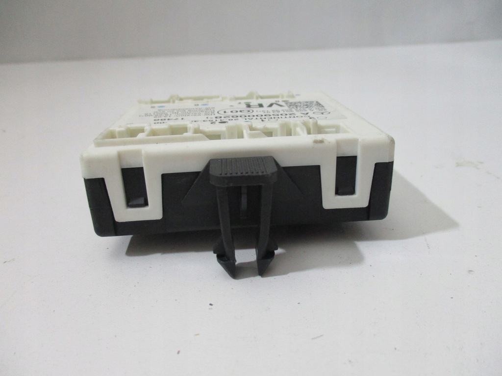 фото №1, Модуль блок управления дверь mercedes w205 a2059000628