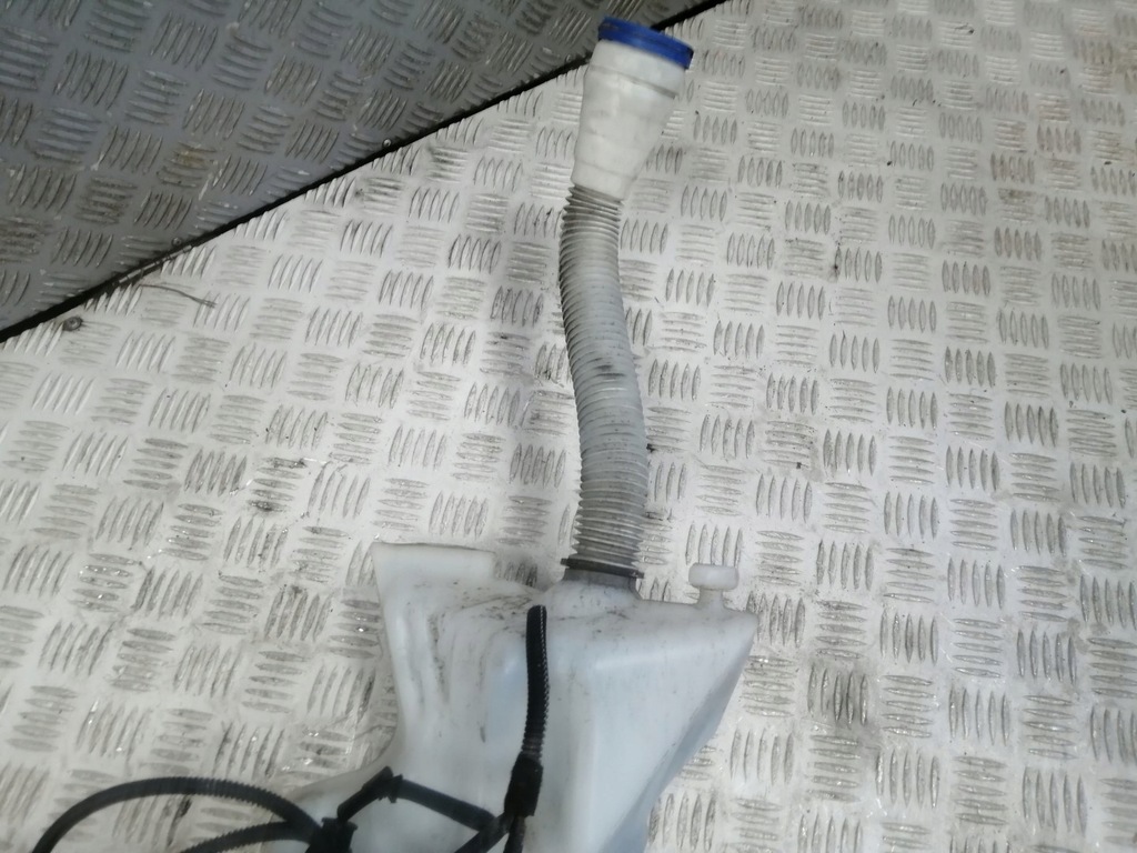 фото №8, Бачок омивача peugeot rcz