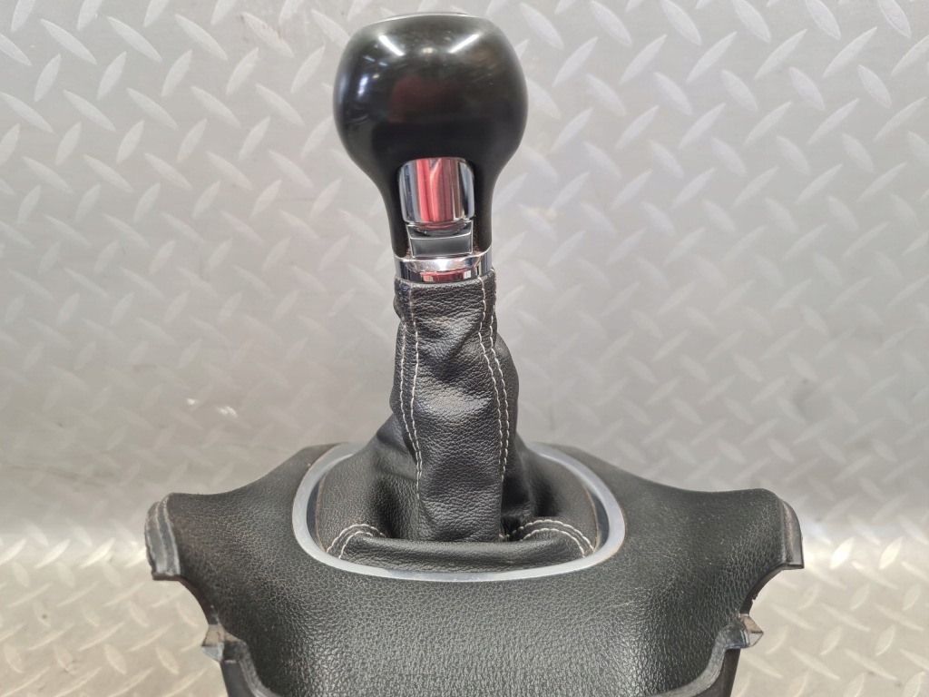 Кулиса кулиса  ручка чехол meriva 2 b 1.3 cdti 5 передач Недорого