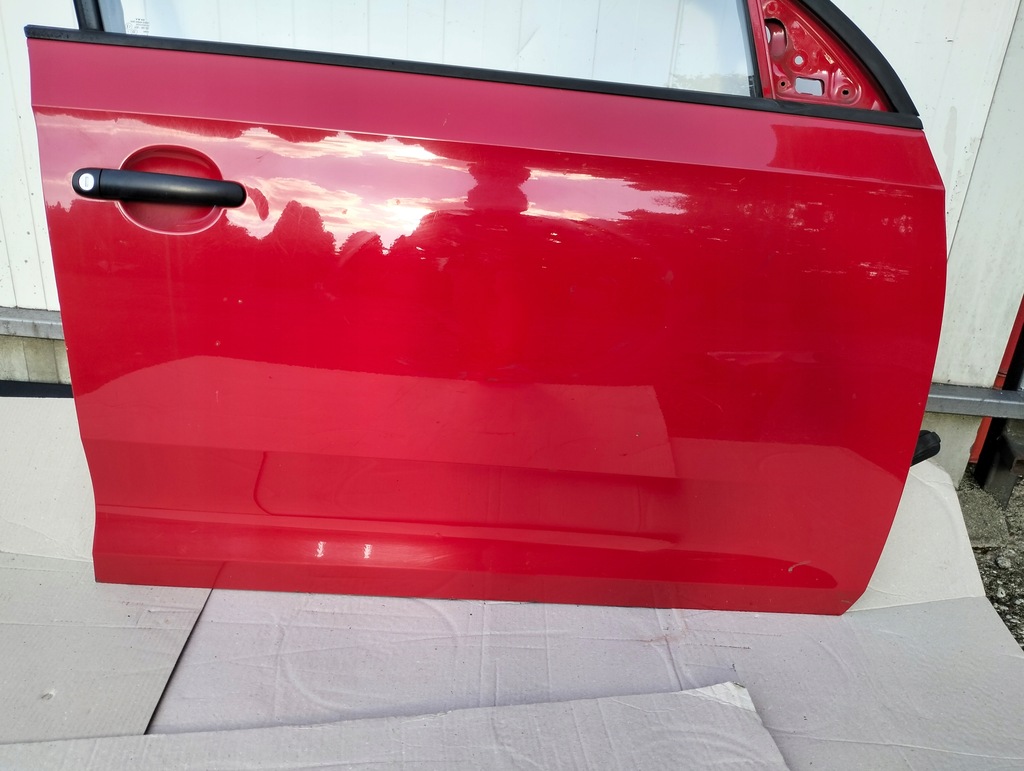 фото №2, Skoda rapid двері перед праве lf3k sedan