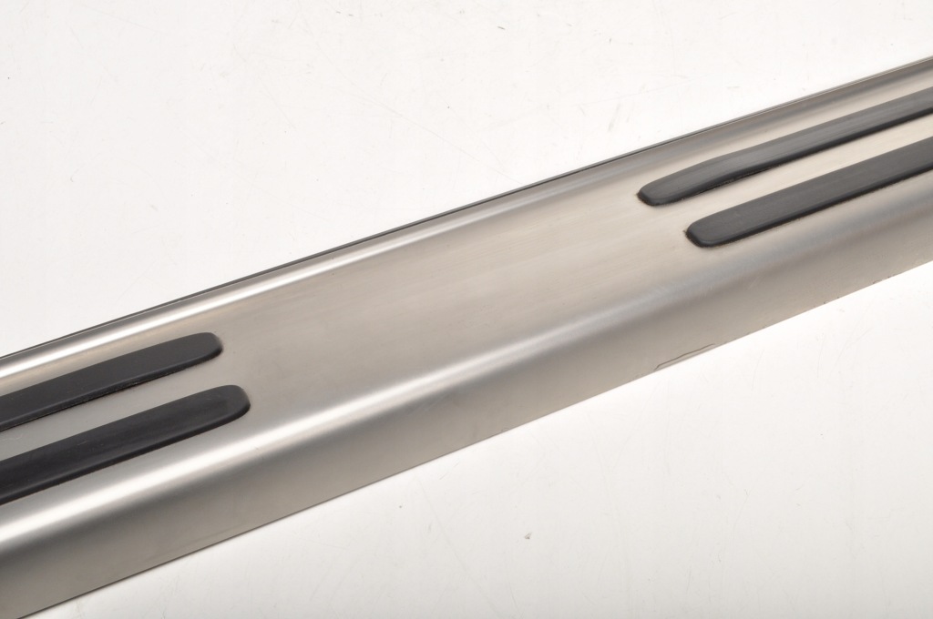 фото №13, Rolls-royce wraith rr5 молдинг поріг правий перед