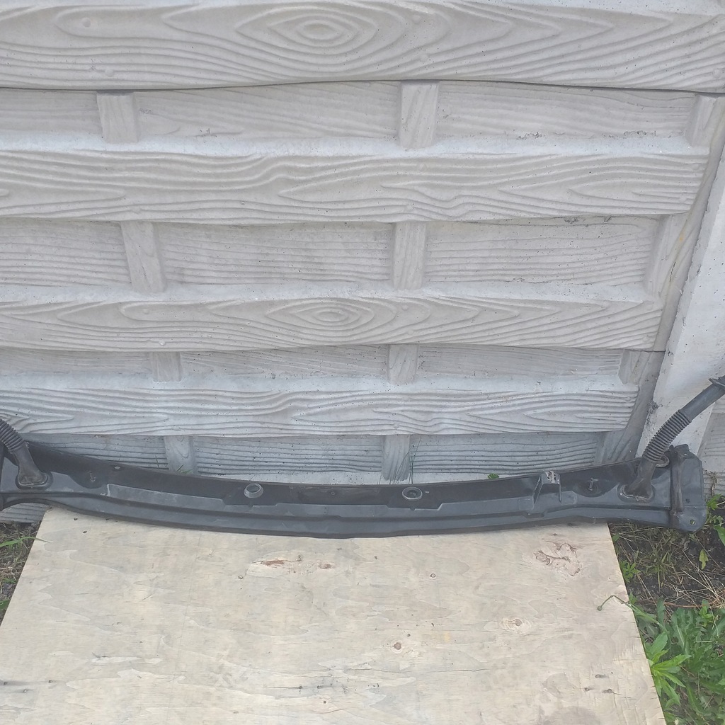 фото №1, Renault trafic vivaro жабо пластиковый