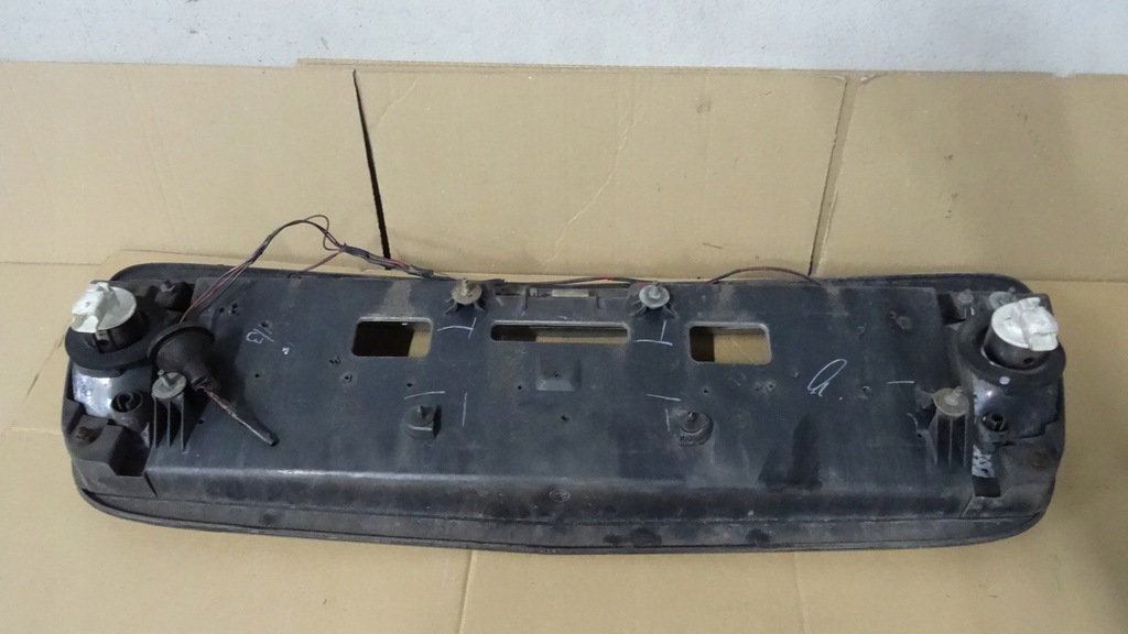 фото №5, Nissan primera p12 kombi накладка кришки задня задній