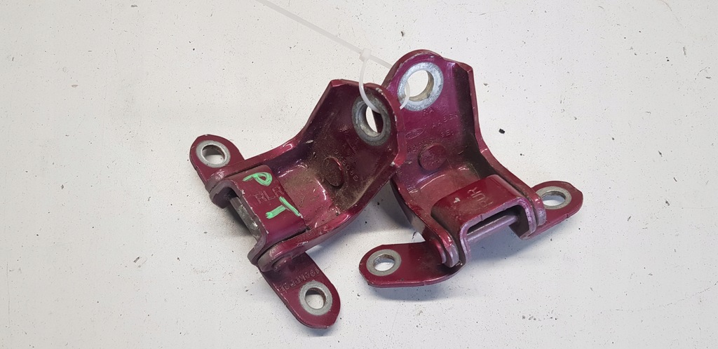 фото №1, Ford fiesta mk7 петля петлі двері правий задня kpl