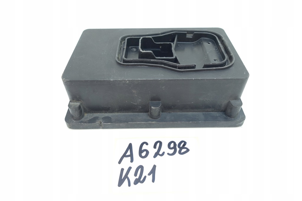 фото №1, Крышка заглушка лампы volvo xc70 v60 89022382