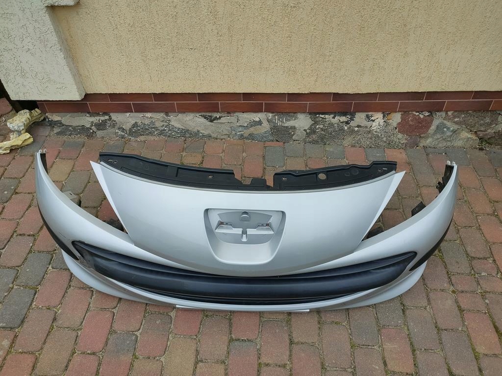 Peugeot оригинальный номер 9680137277 бампер Цена