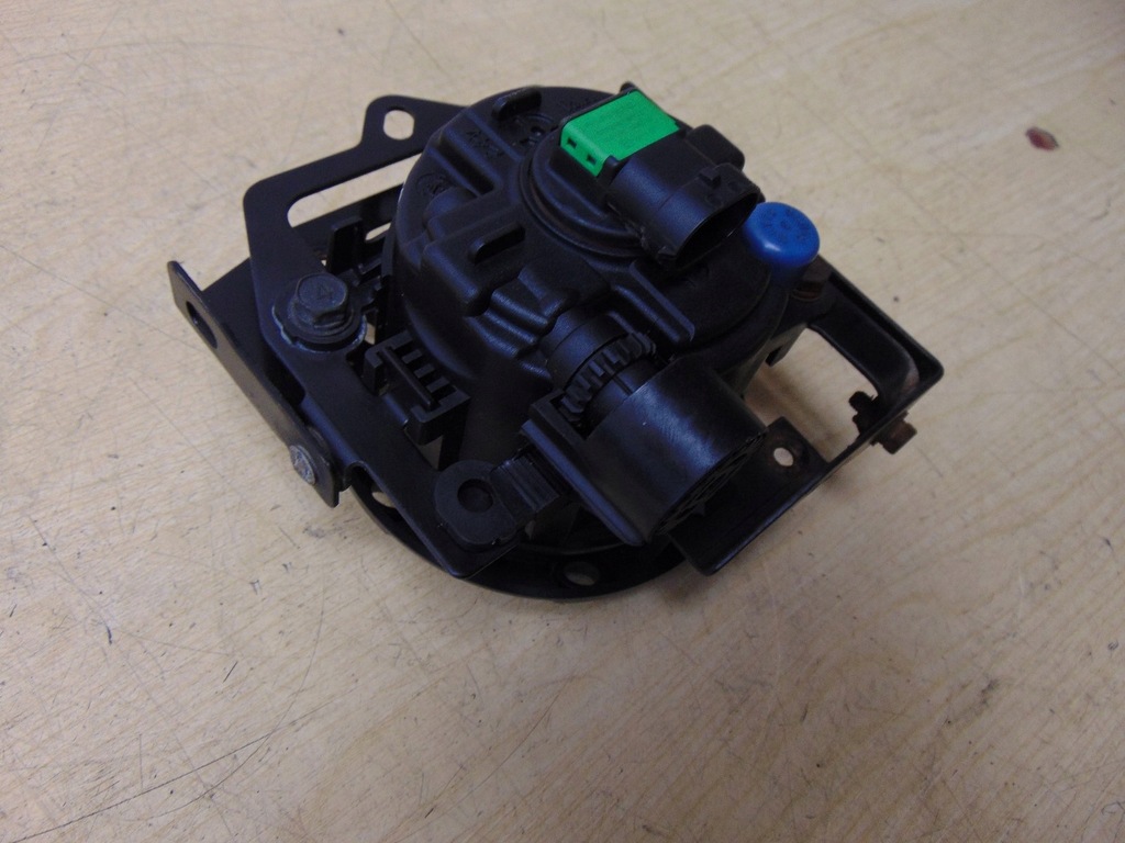 фото №10, Лампа противотуманная фара правый mitsubishi outlander ii