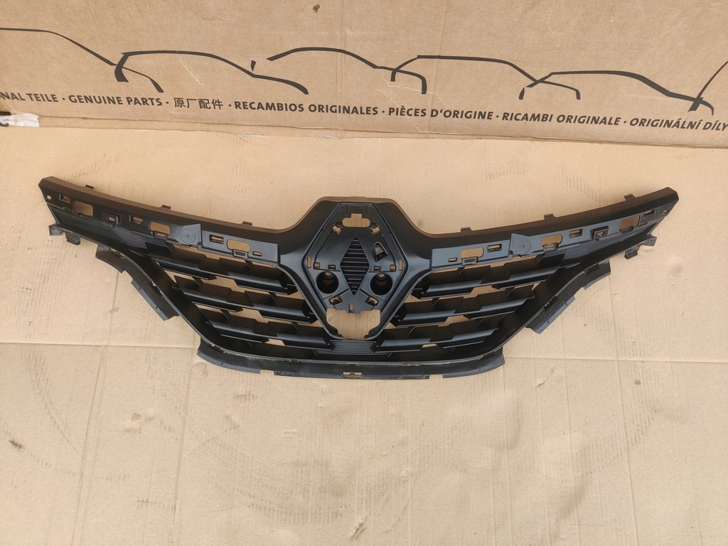 фото №1, Renault captur ii 19- решётка радиатора решётка радиатора перед