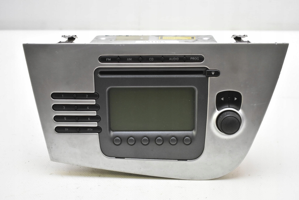 фото №1, Радио радиопроигрыватель cd 1p103515247v seat leon 2 ii 05-09