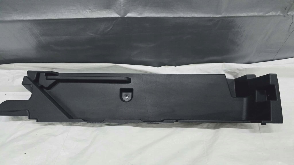 фото №1, Захист обшивка багажника права renault arkana d27602-jl000