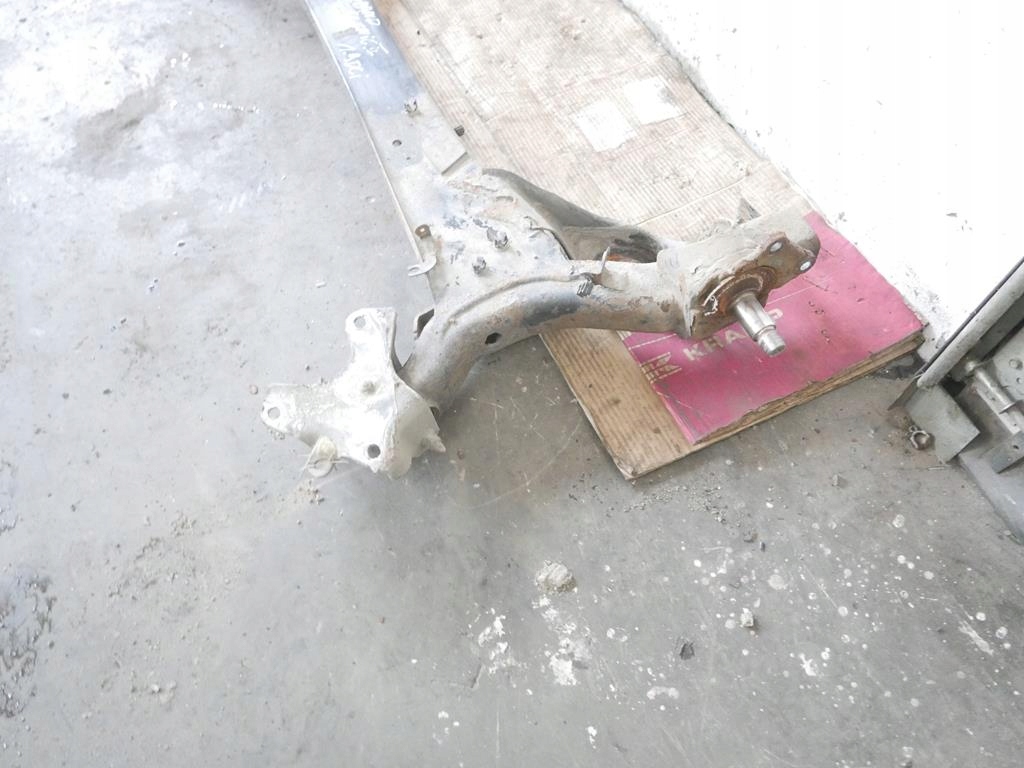 фото №3, Oś балка підвіска задня renault grand scenic ii