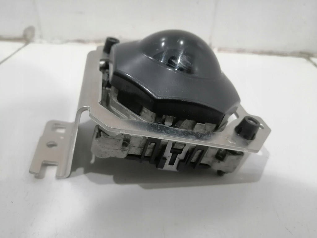 фото №7, Радар датчик distronic audi a4 b9 8w0907541j