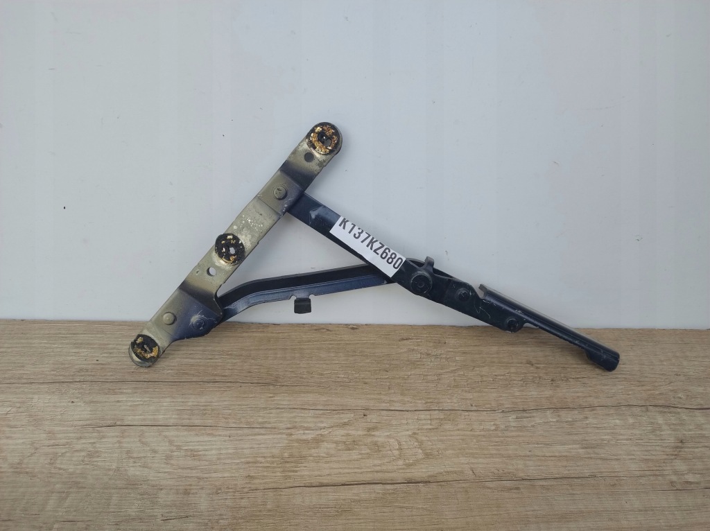 фото №1, Alfa romeo 166 левый петля крышки задняя b-986-s k137kz680