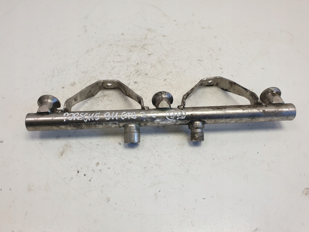 фото №1, Porsche 911 gt3 3.8 шланг топлива молдинг