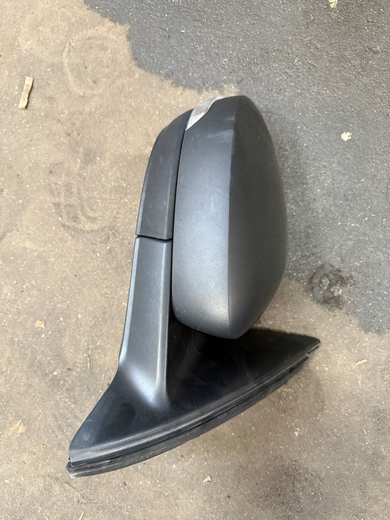 фото №1, Skoda rapid дзеркало праве 2 pin europa 5jb857408h