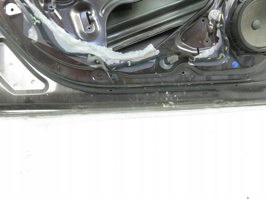 фото №3, Дверь левая передние opel insignia a z41c