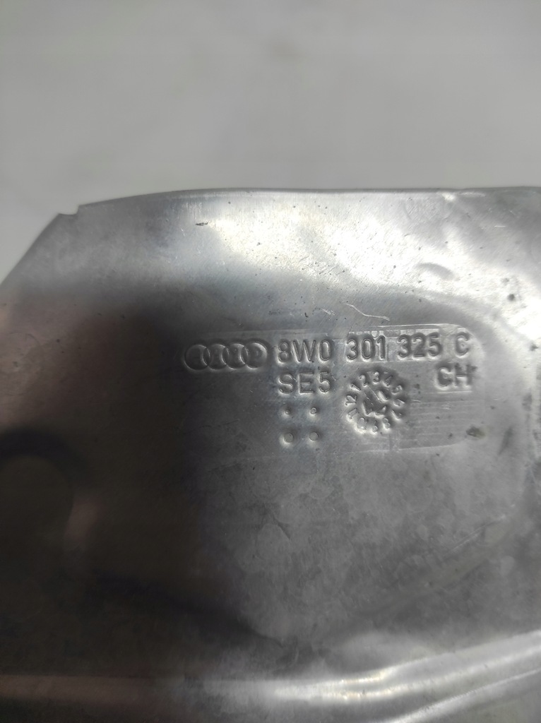 фото №8, Audi a5 17-osłona тепловая турбины 06l129597b usa