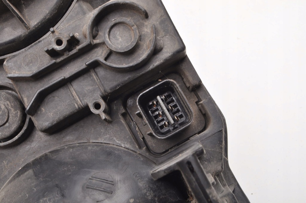 фото №10, Kia cerato i лампа левая передняя левый перед europa