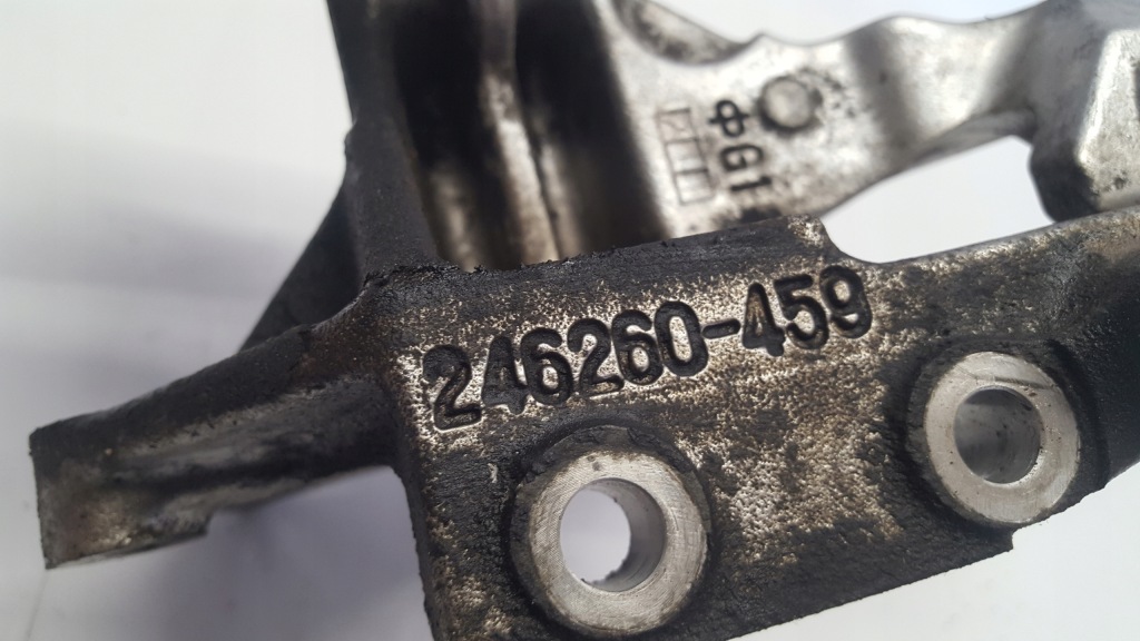 фото №4, Toyota land cruiser 120 кронштейн насоса wody