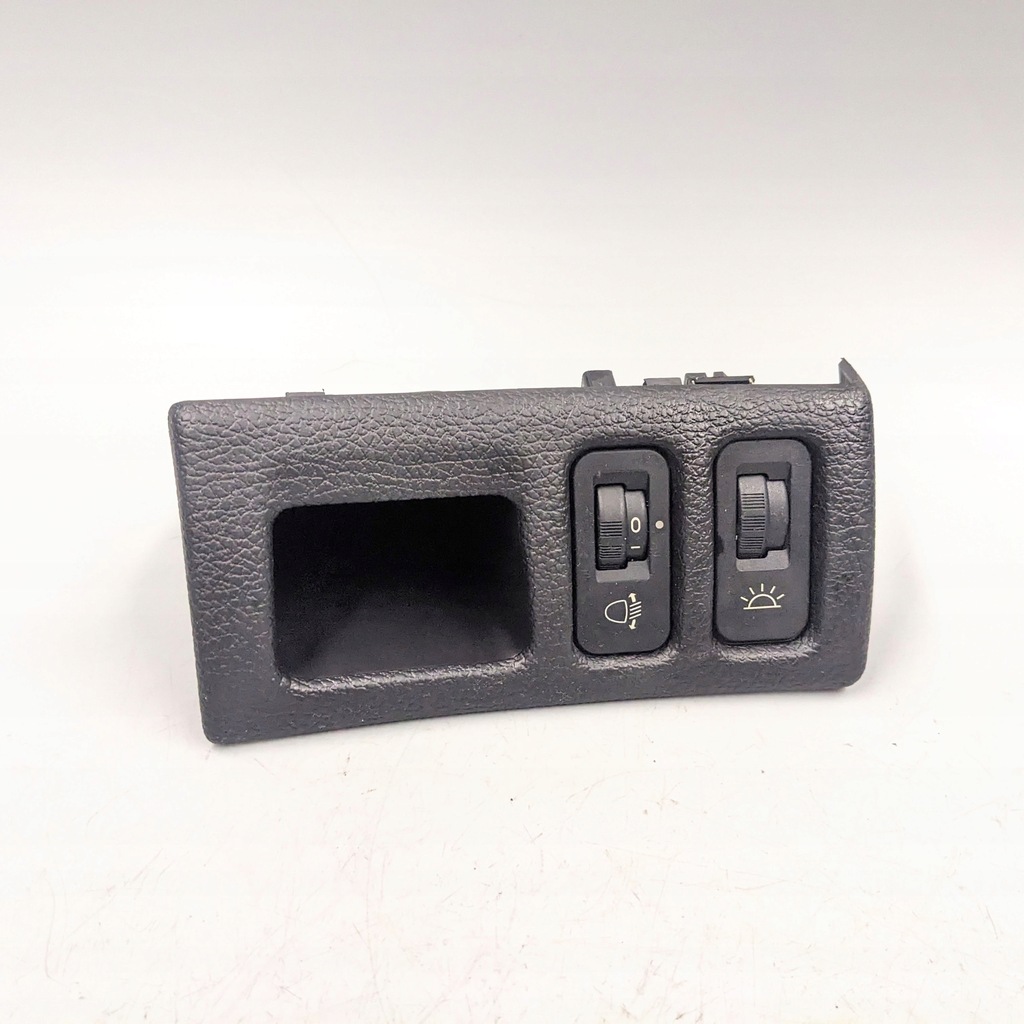 фото №1, Панель регулировки света peugeot 206 306 51158211465