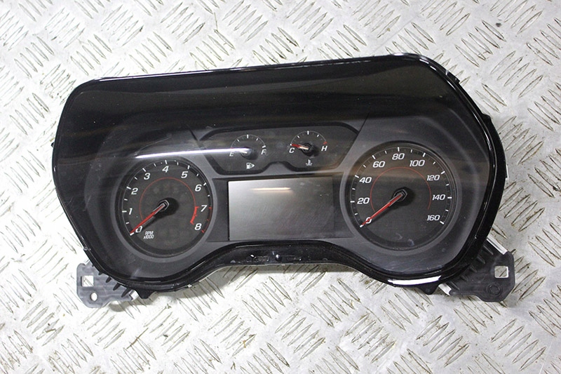 фото №1, Chevrolet camaro 2016 счетчик приборы 3,6