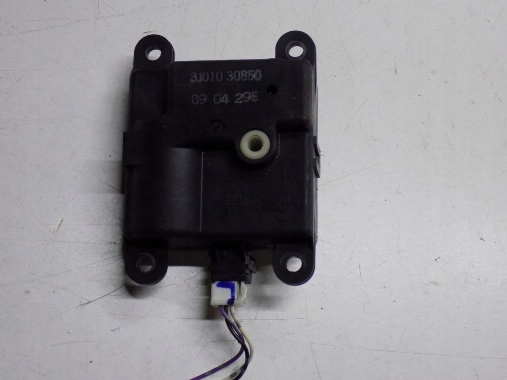 фото №8, Nissan qashqai j10 моторчик отопитель 3j01030850