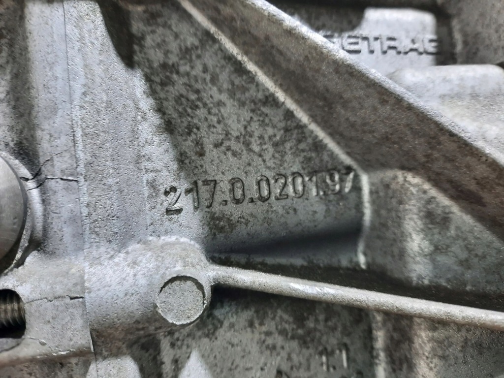 2008 bmw 1 e82 e88 механічна коробка передач 6 передач 7533818 Ціна