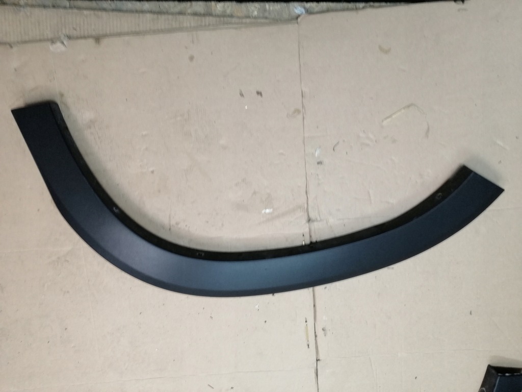 фото №1, Молдинг крила лівий перед dacia duster ii ідеальний стан