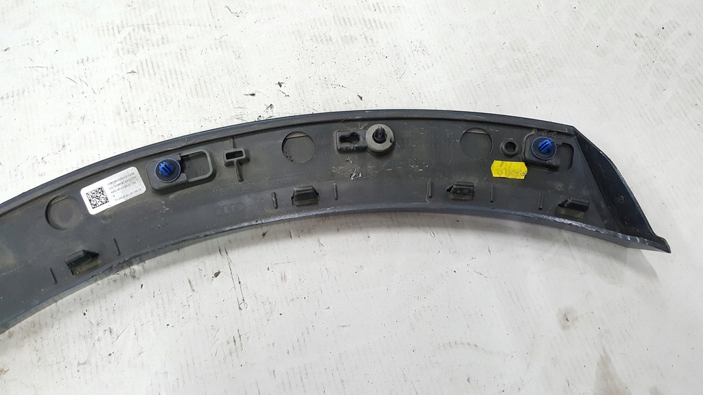 фото №9, Молдинг крила лівий задня audi e-tron 4ke853817a