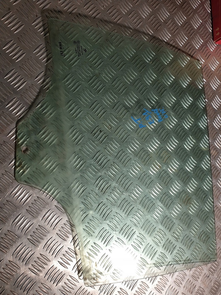 фото №1, Стекло задняя правая дверь bmw e91 43r 001 582