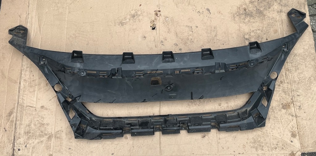 фото №1, Peugeot 3008 5008 ii решётка радиатора решётка радиатора 9815317777