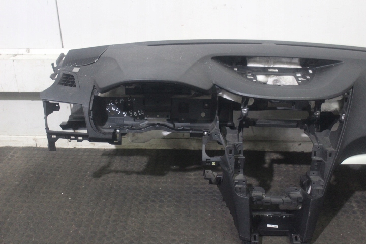 фото №7, Панель приладів приладова subaru legacy v