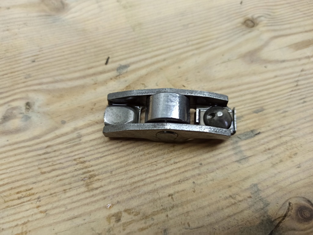 фото №1, Коромысло распределительного вала master iii movano 2.3 dci 10+