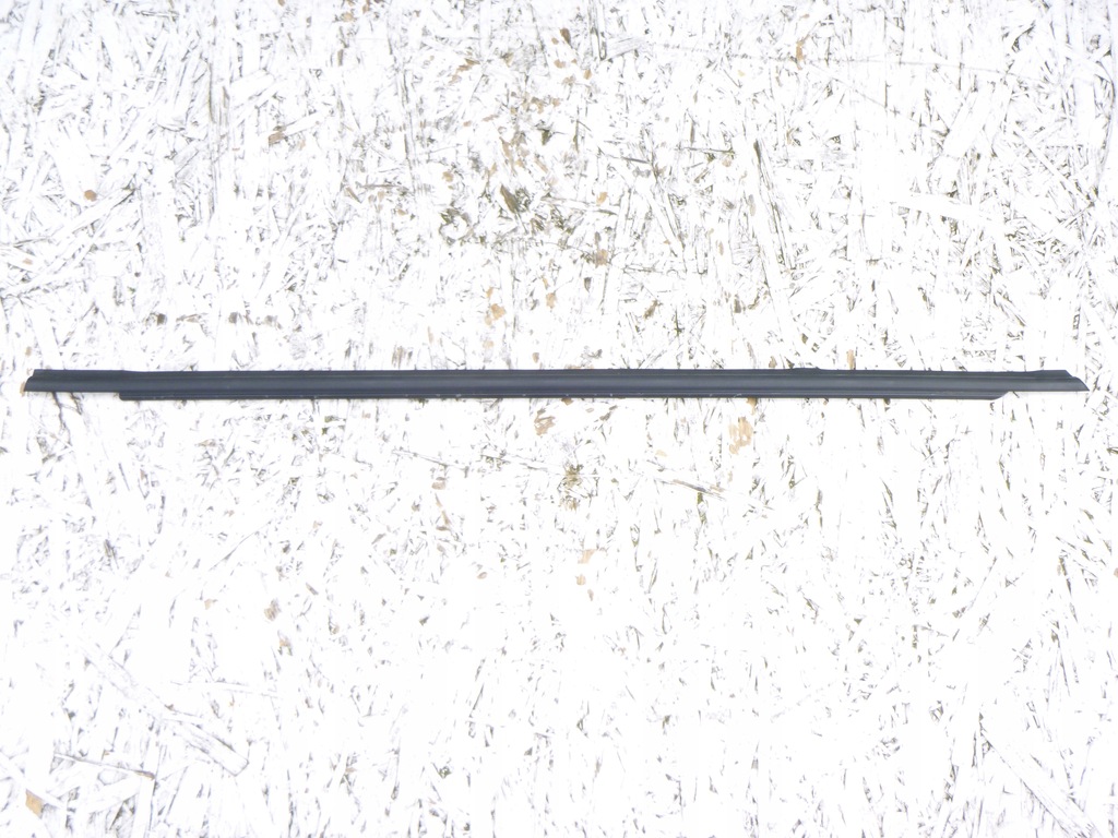 фото №1, Молдинг ущільнювач зовнішня задня hyundai i20 ii 2014-