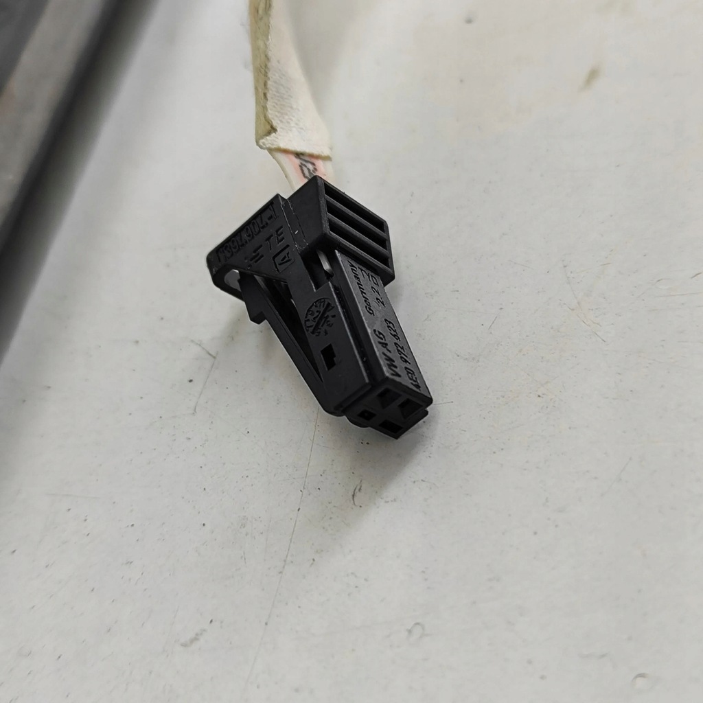 фото №7, Audi rs3 8y 2022 правая сторона защита накладки передней