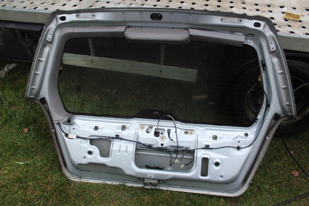 фото №9, Крышка багажника багажника subaru forester ii sg