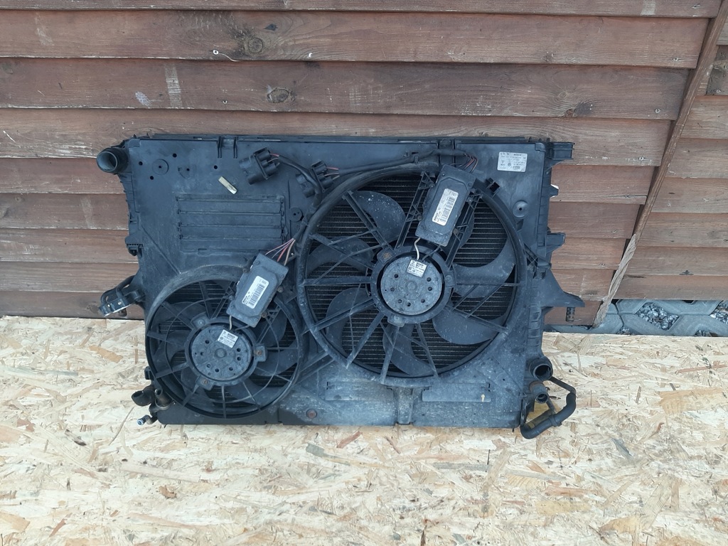 фото №5, Радиатор радиатор vw touareg 2.5 tdi 7l0121203f