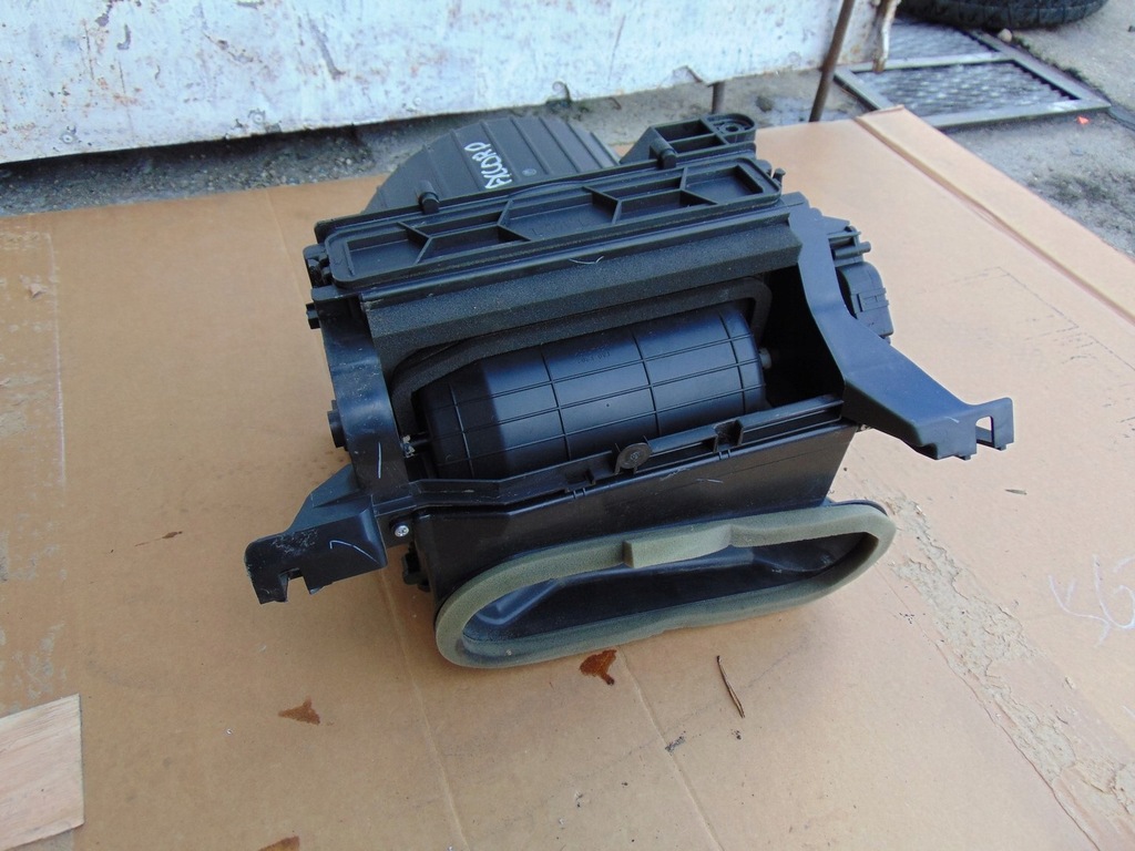 фото №8, Воздуходувка отопителя вентилятор honda accord viii europa