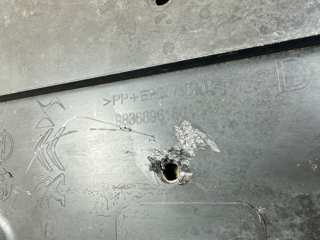 Плита защита пол подвеска peugeot opel citroen 9836896180 Доставка