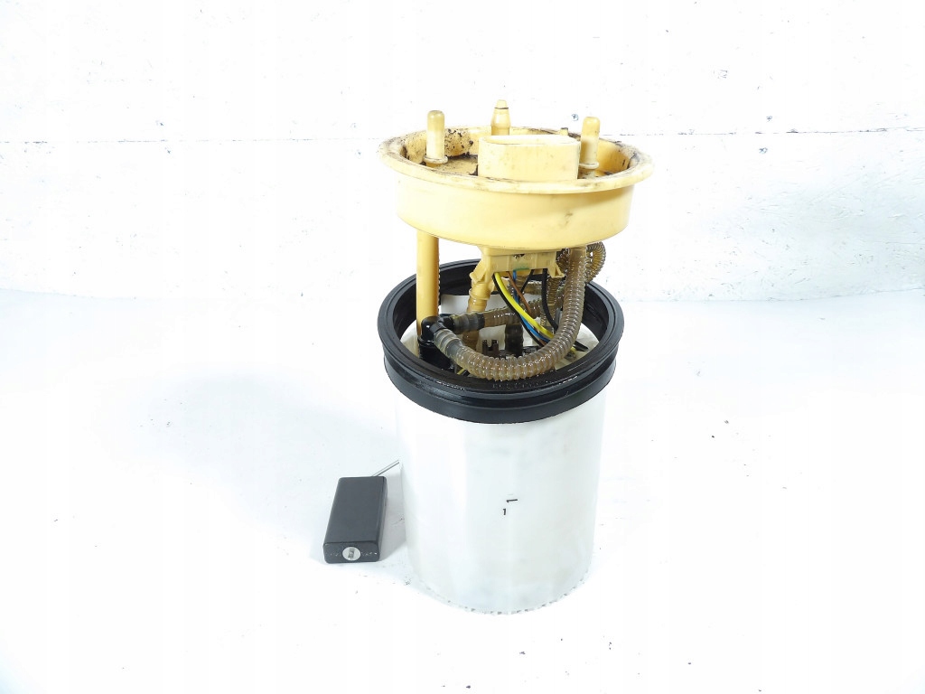 фото №3, Seat ibiza iv 1.4tdi помпа топлива 6r0919050ah