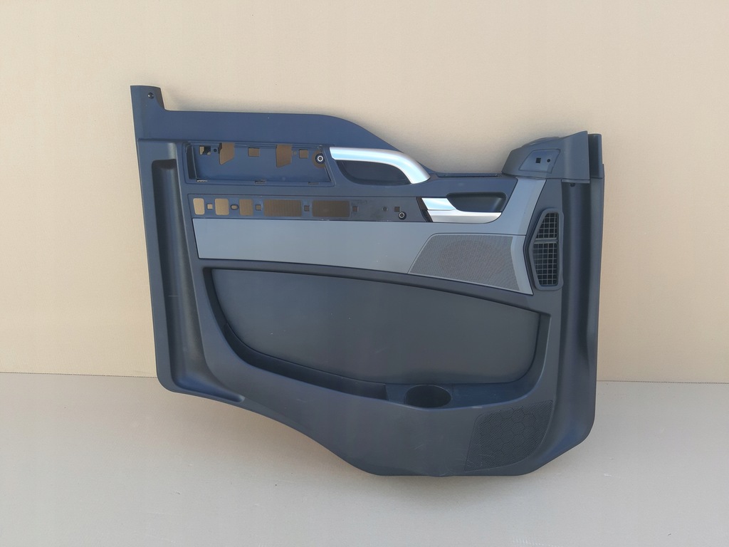 фото №6, Man tgs euro 5 обшивка левый обивка дверь