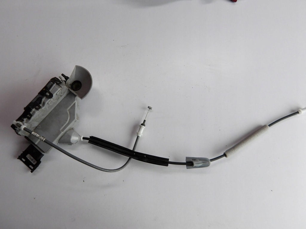 фото №1, Замок лівих передніх двері opel grandland x 75 psa146097 1.2l бензиновий