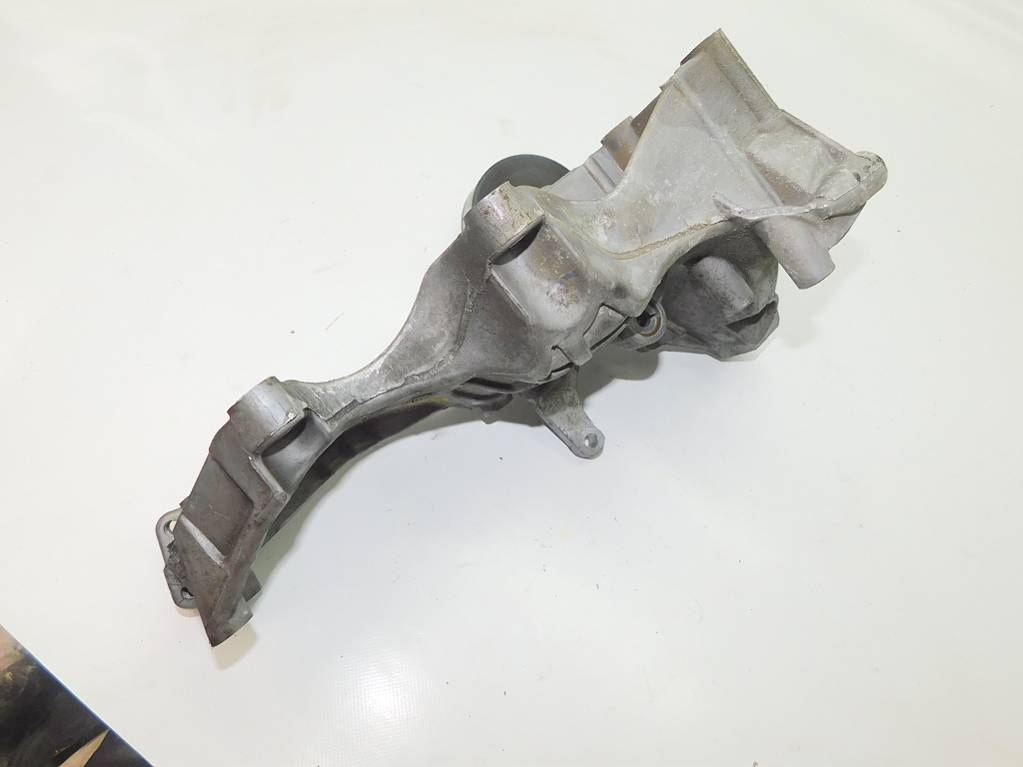 Купить Audi a4 b6 2.0fsi 2003r кронштейн кронштейн генератора