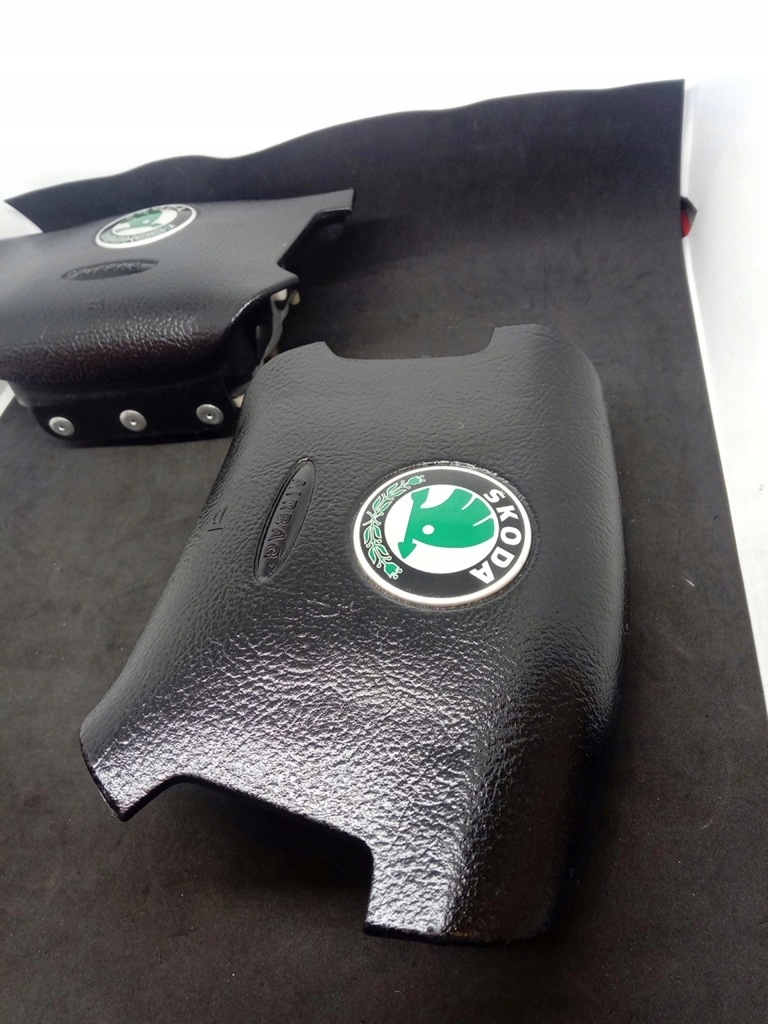 фото №7, Подушка подушка безопасности водителя skoda superb 1u0880201d