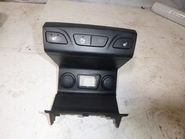 фото №1, Hyundai ix35 панель подогреваемых сидений