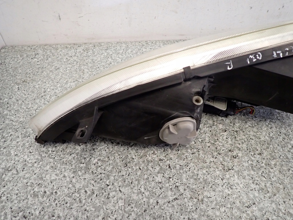 фото №7, Mitsubishi colt 03-08 фара правий лампа перед